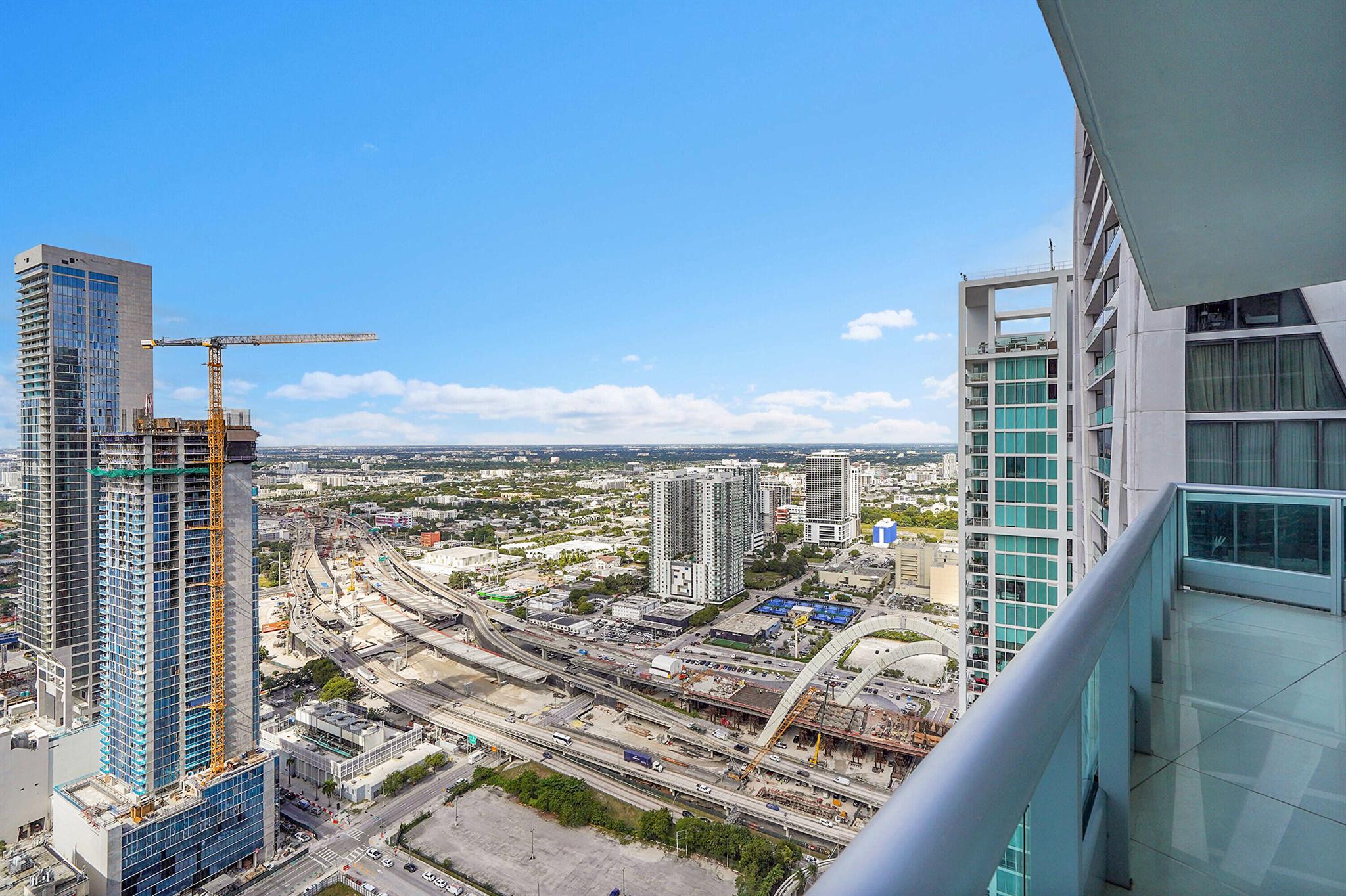 900 BISCAYNE BAY CONDO - Residential Lease