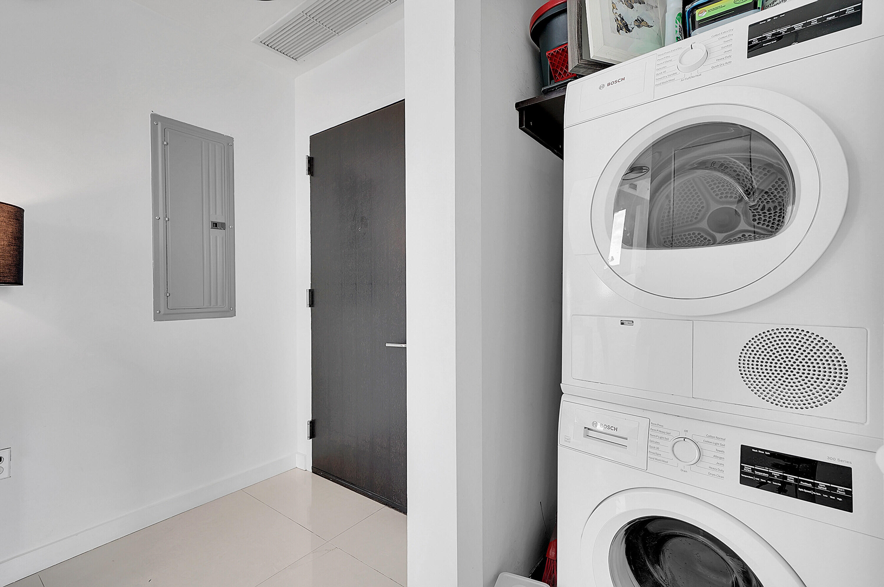 900 BISCAYNE BAY CONDO - Residential Lease