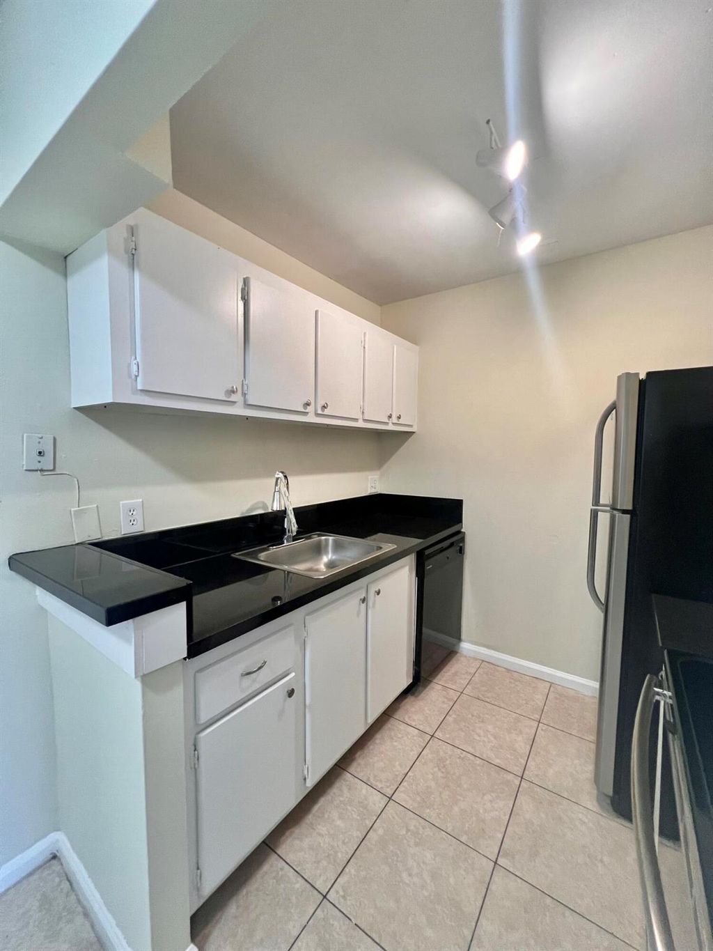 Photo of 1500 N Congress Avenue #B45, West Palm Beach, FL 33401 (MLS # R11043056)