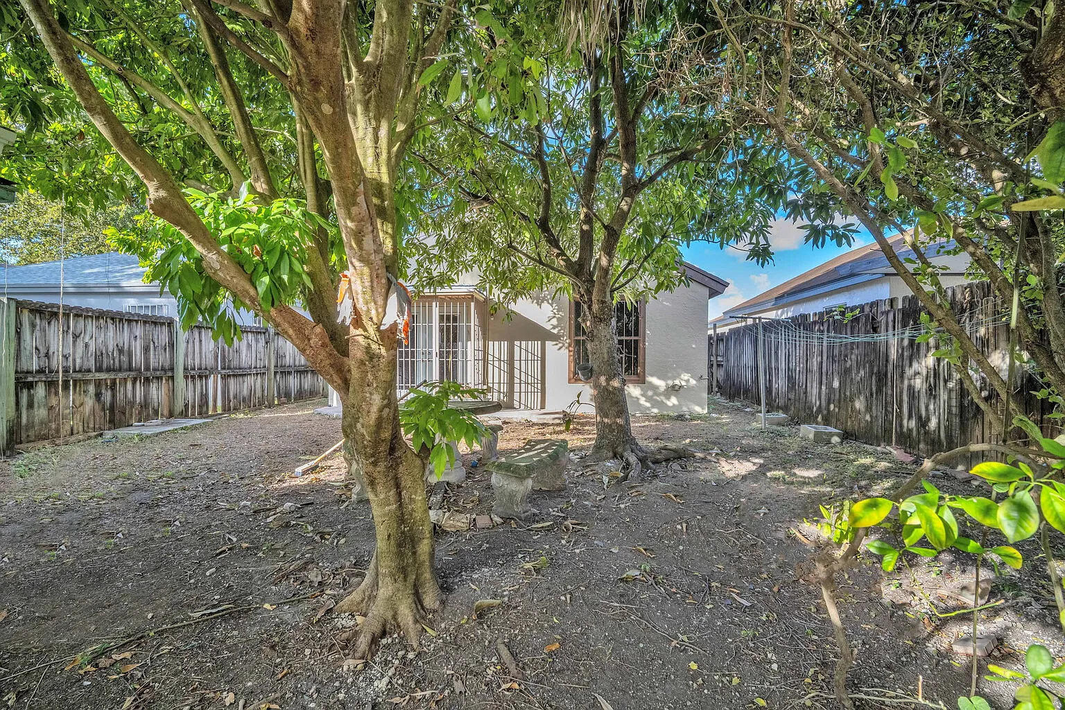 VILLAS OF PALM BAY - Residential