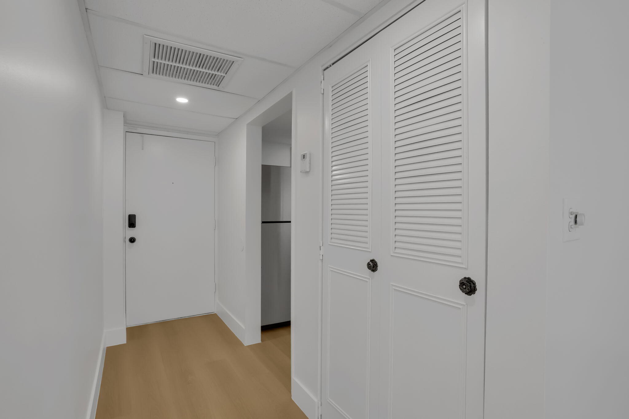 ROYAL PARK CONDO - Residential