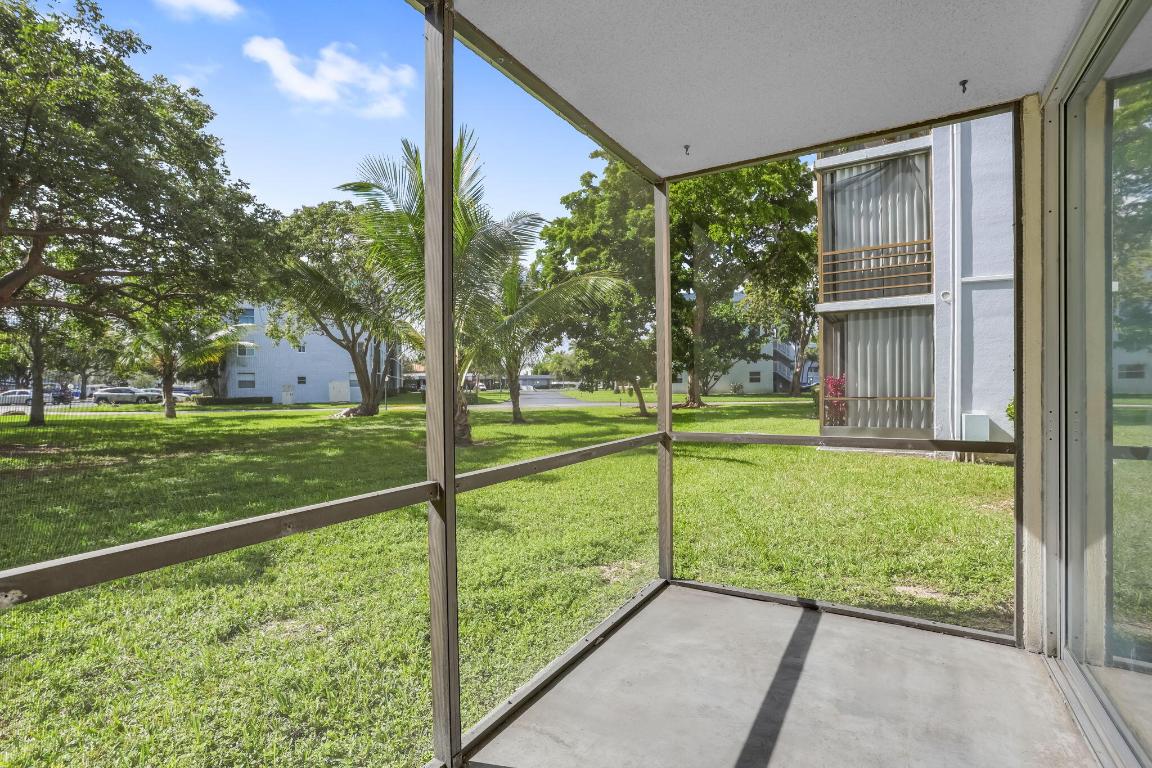 103 Royal Park Drive 1d