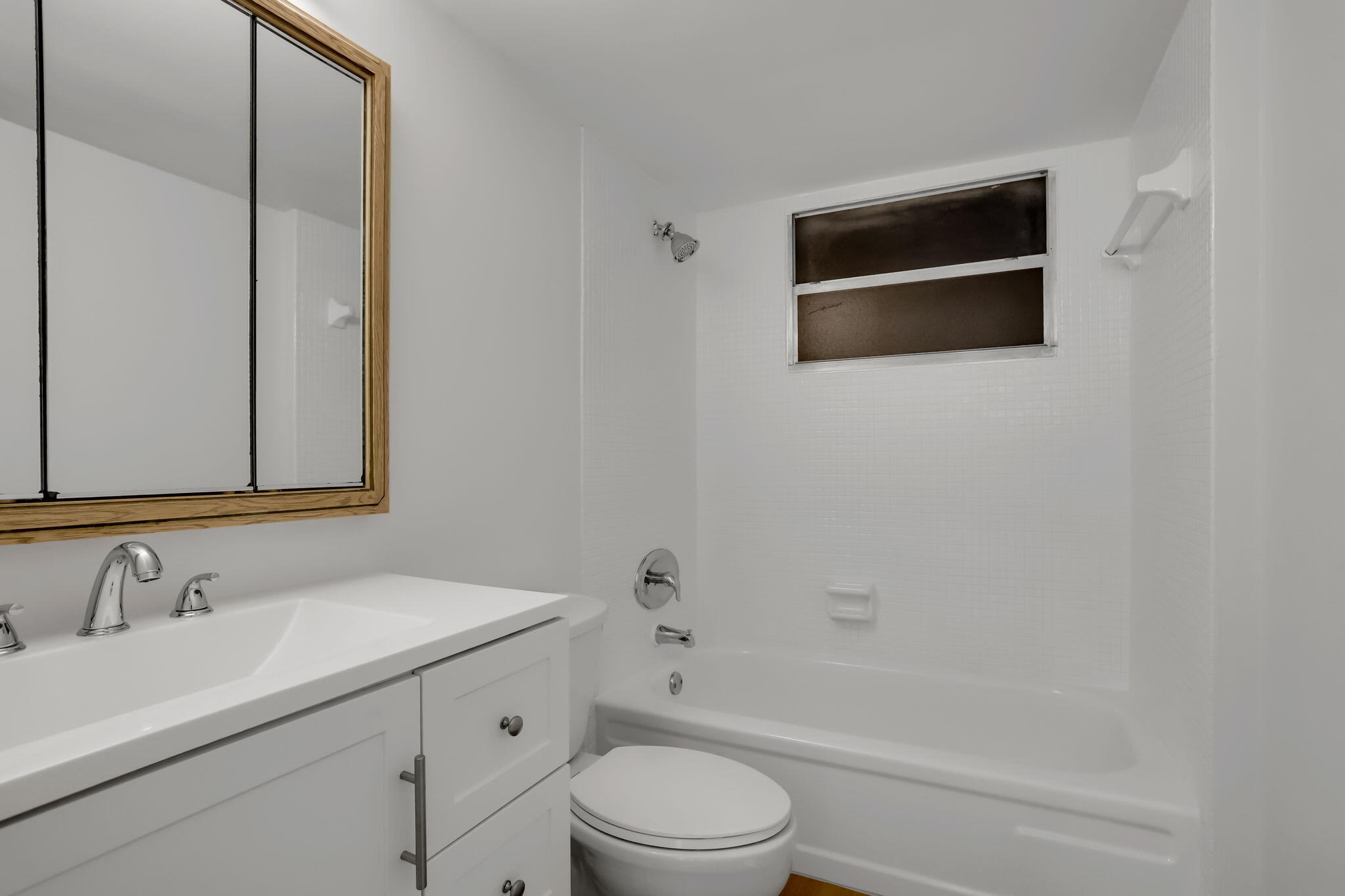 ROYAL PARK CONDO - Residential