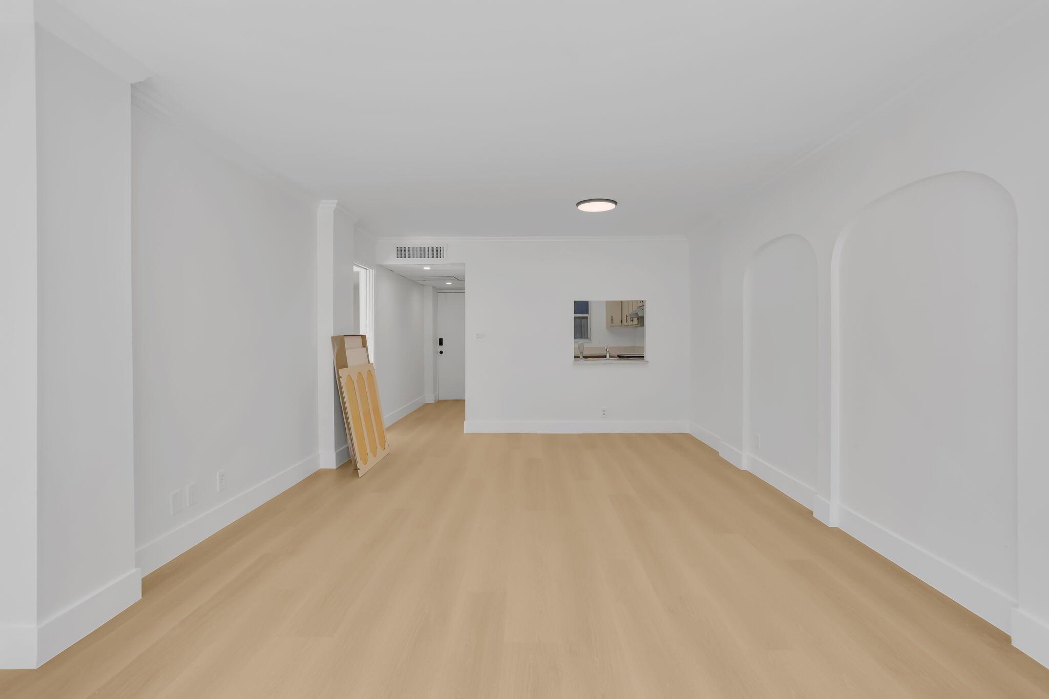 ROYAL PARK CONDO - Residential