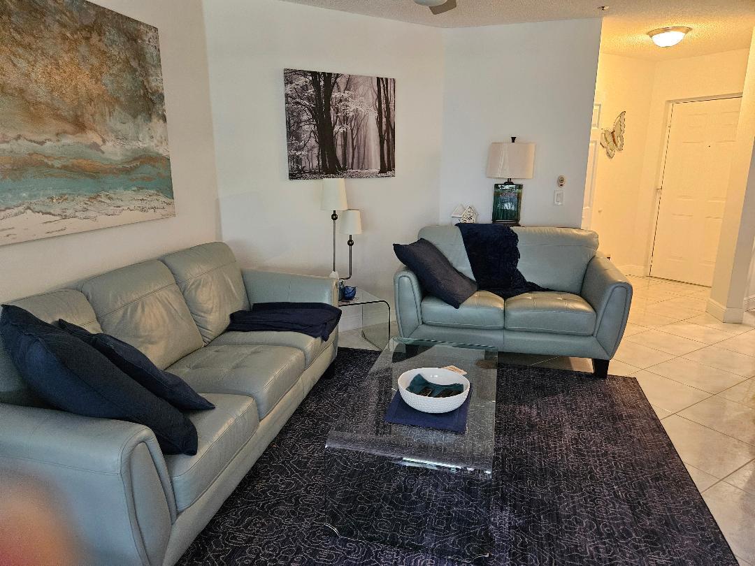 EXCELLENTE VILLAGE A,B,C,D,F, & G CONDO - Residential Lease