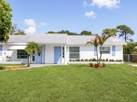Tiny photo for 1017 Riverwood Lane, Jupiter, FL 33458 (MLS # B26036130)