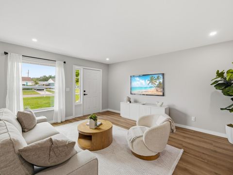Tiny photo for 1017 Riverwood Lane, Jupiter, FL 33458 (MLS # B26036130)