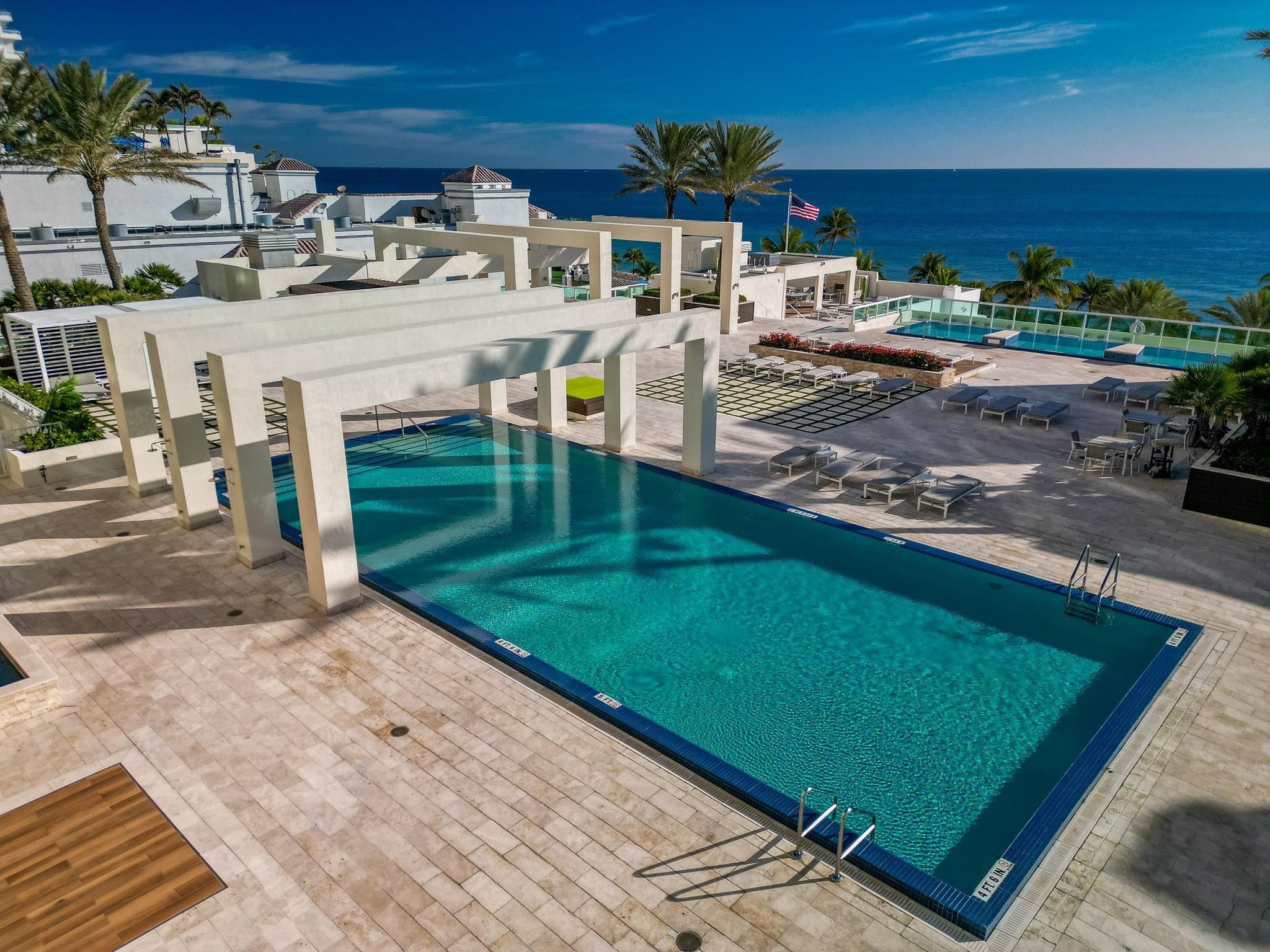 LAS OLAS BEACH CLUB - Residential