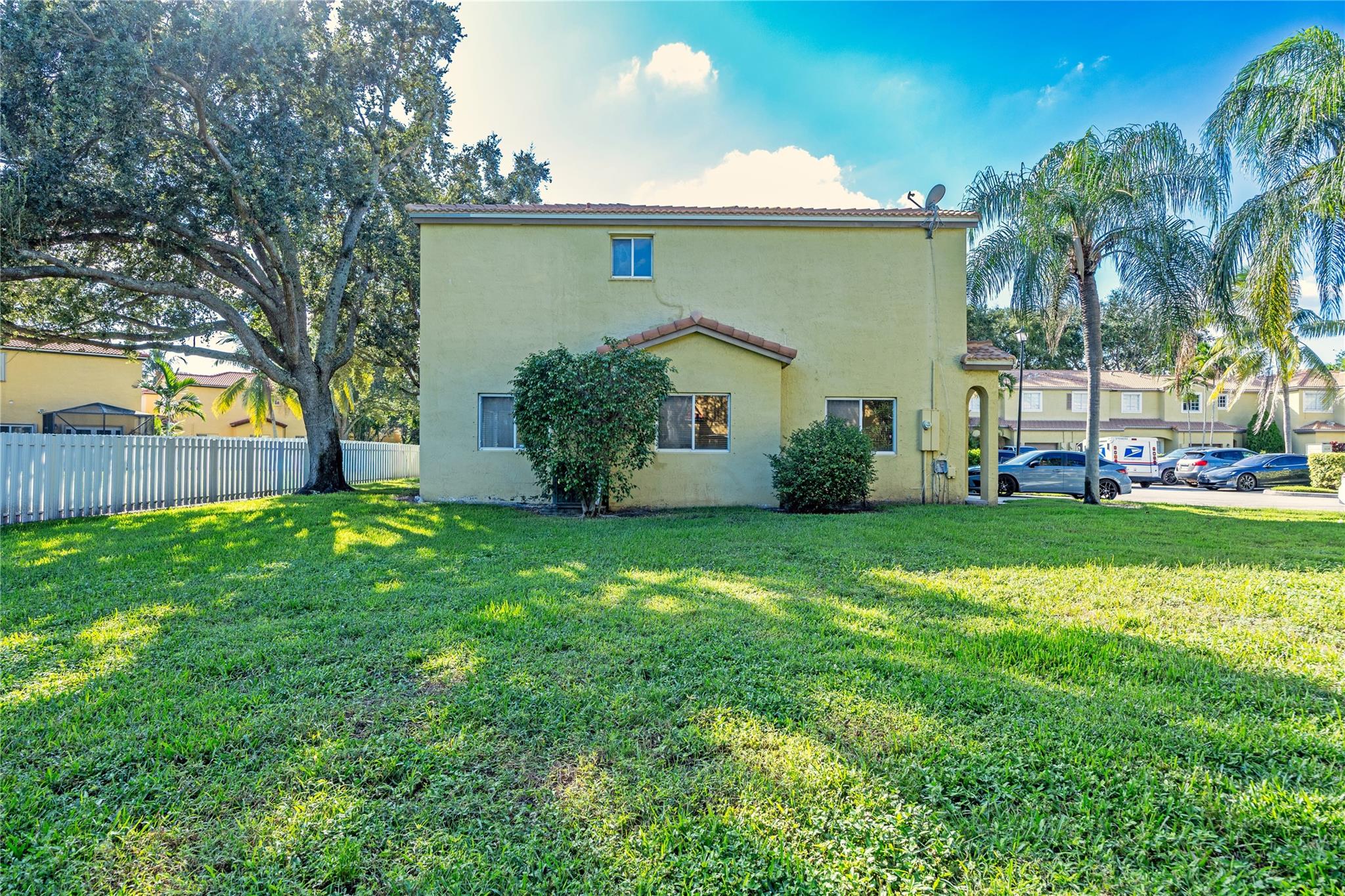 Avalon 160-4 B - Residential Lease