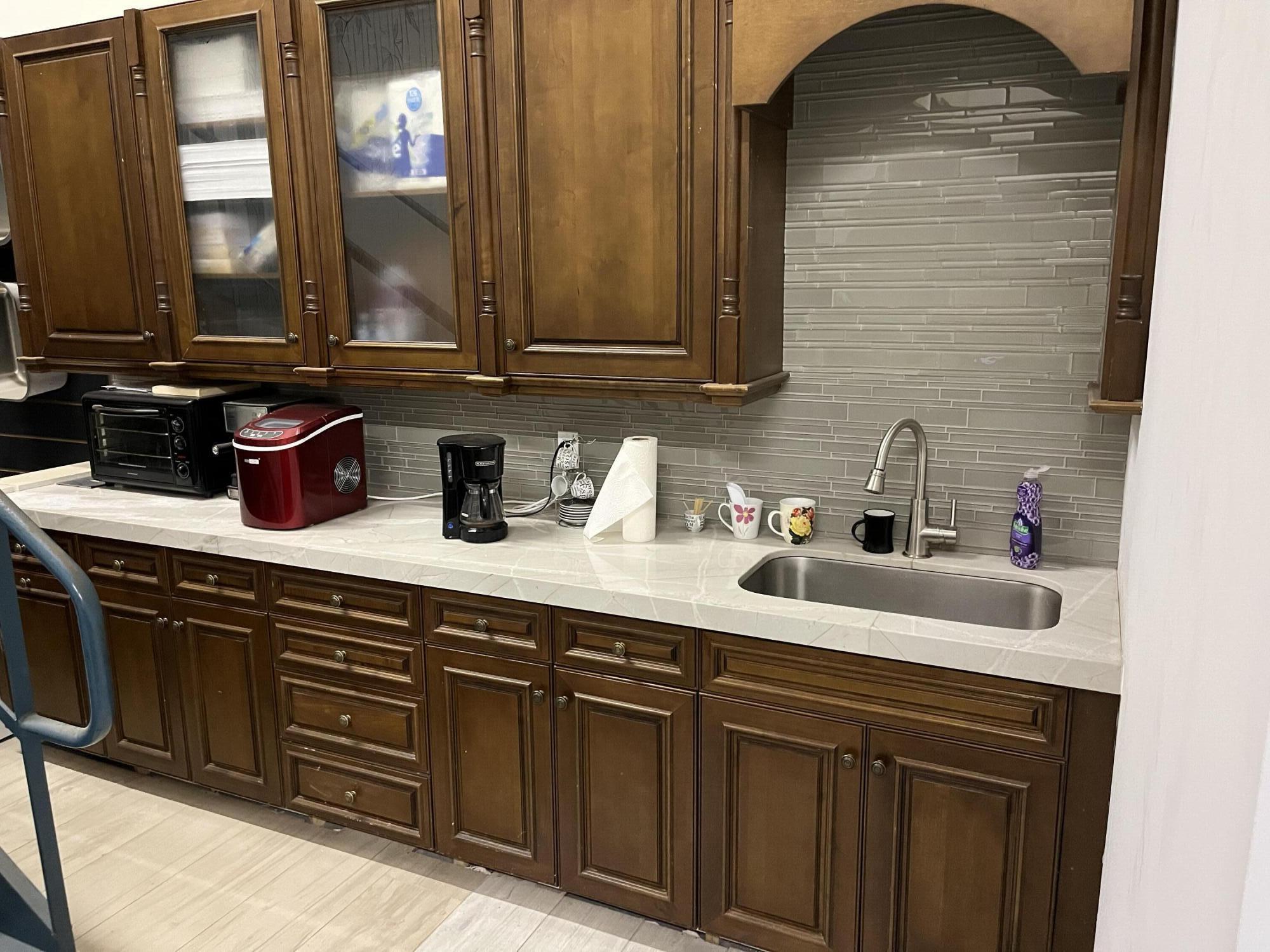 WELLINGTON PARK AT COCONU - Commercial Lease