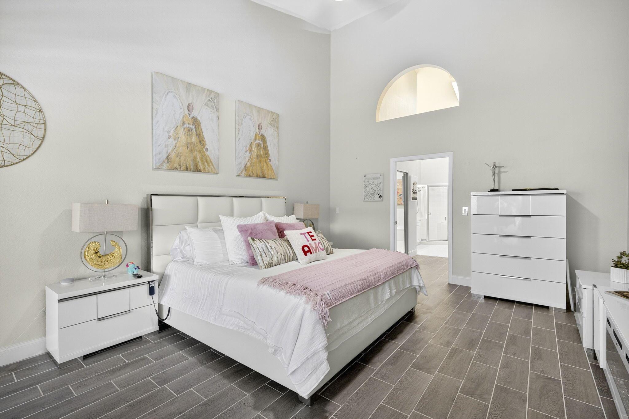 ABERDEEN 13 - Residential