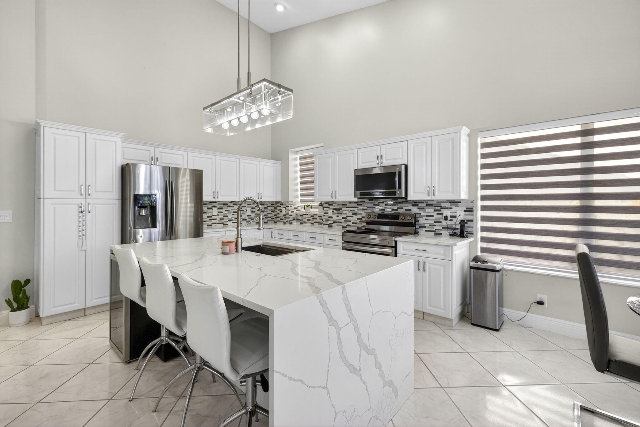 ABERDEEN 13 - Residential