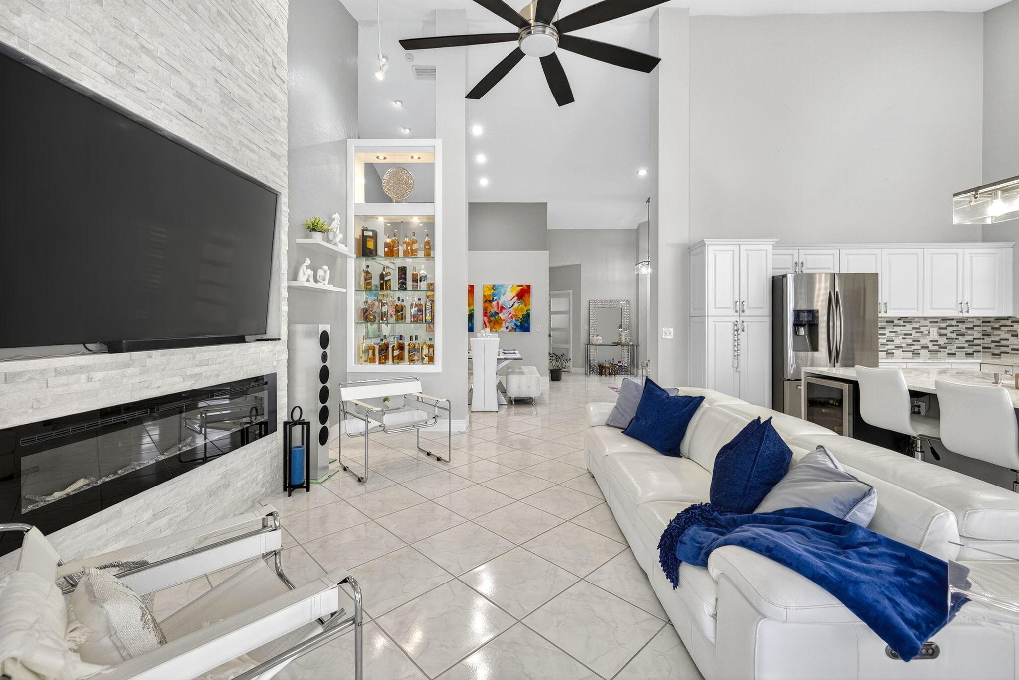 ABERDEEN 13 - Residential