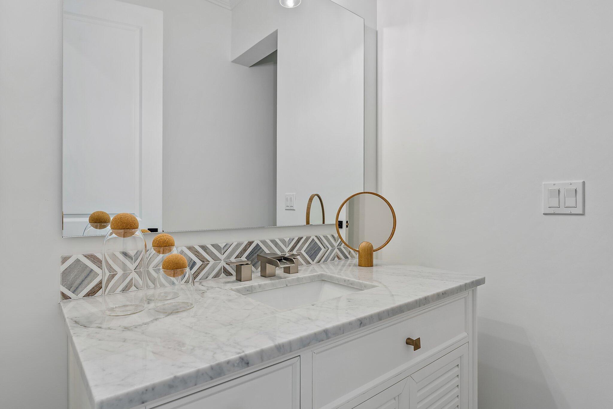 LOXAHATCHEE GARDENS - Residential