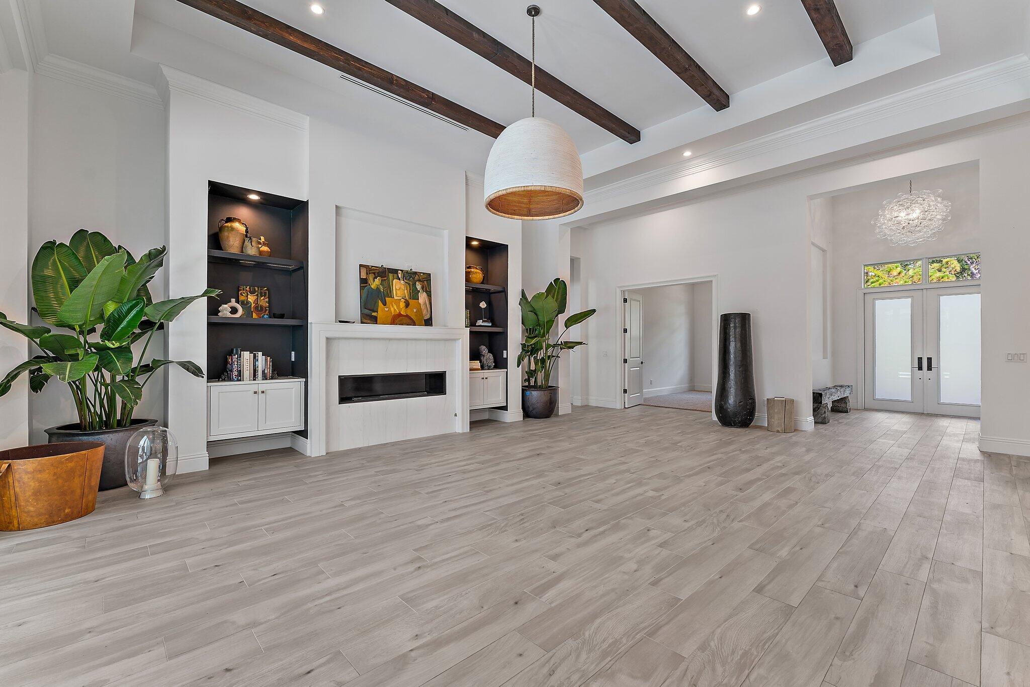 LOXAHATCHEE GARDENS - Residential