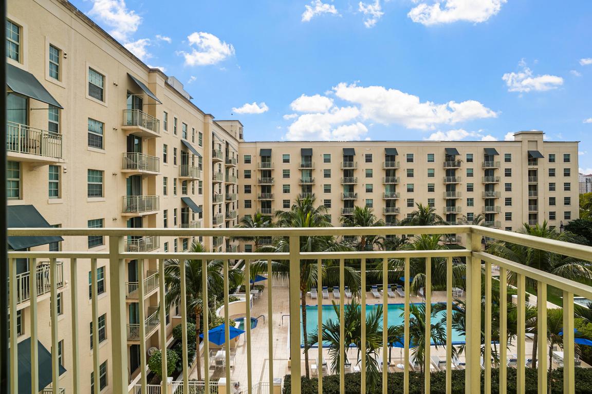 610 CLEMATIS CONDO - Residential