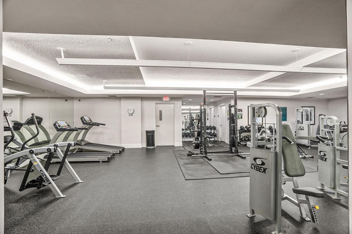 610 CLEMATIS CONDO - Residential