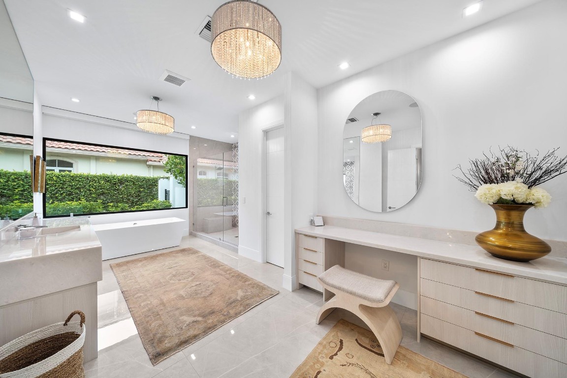 Royal Palm Yacht & Countr - Residential