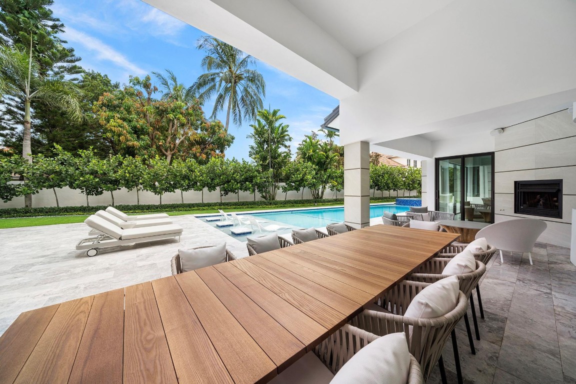 Royal Palm Yacht & Countr - Residential