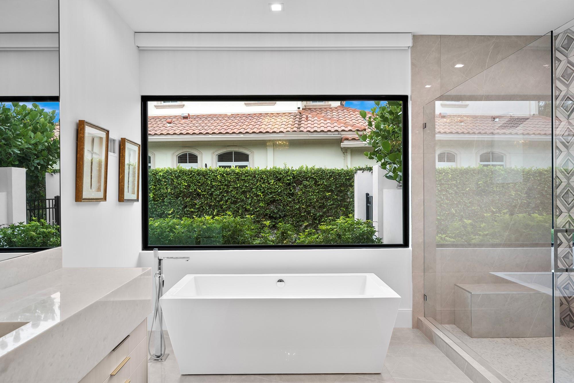 Royal Palm Yacht & Countr - Residential