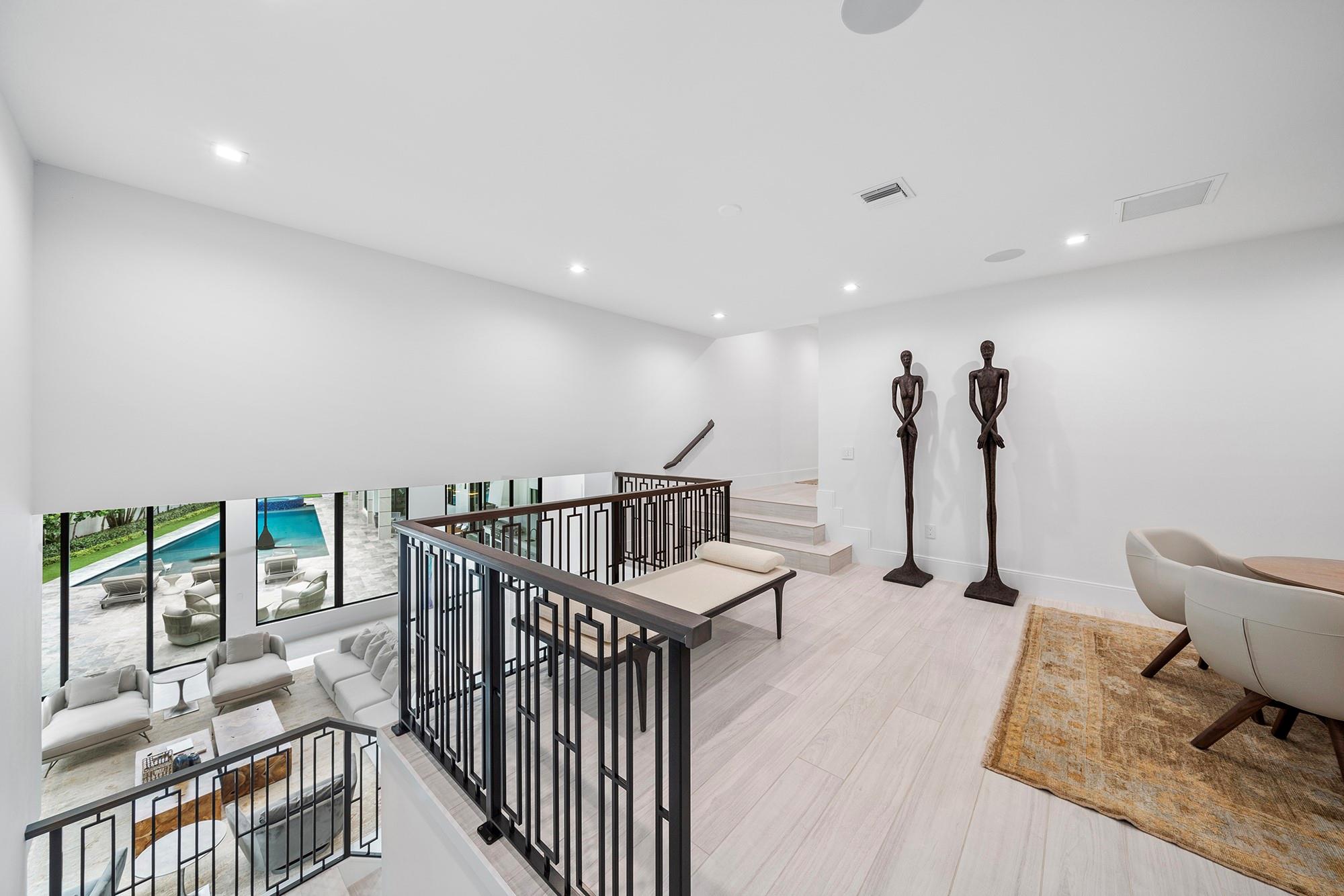 Royal Palm Yacht & Countr - Residential