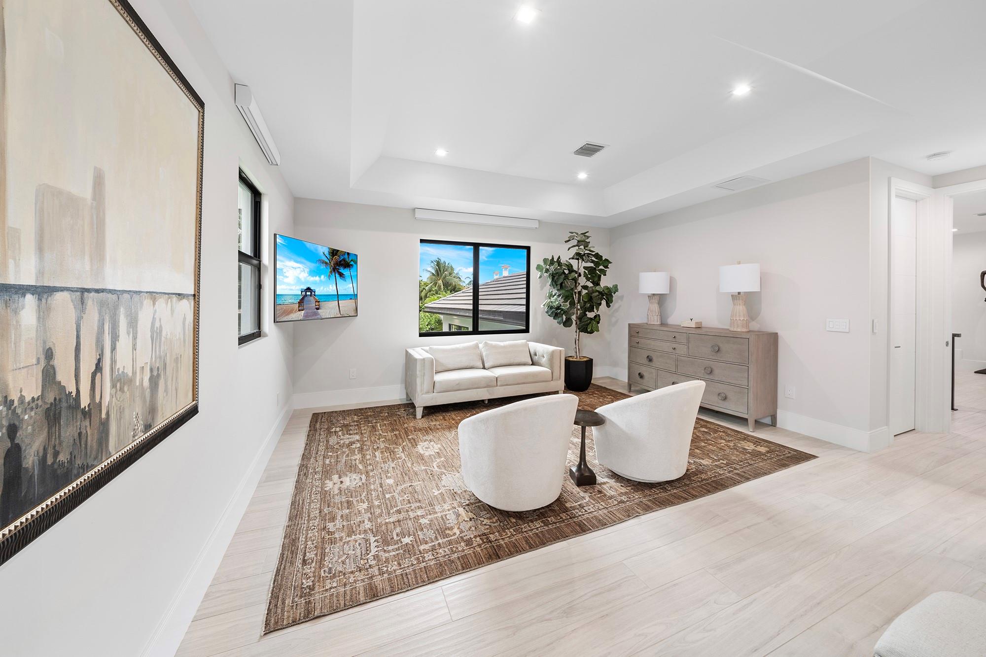 Royal Palm Yacht & Countr - Residential