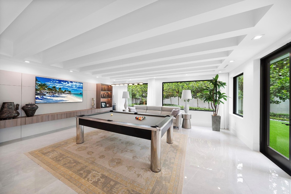 Royal Palm Yacht & Countr - Residential