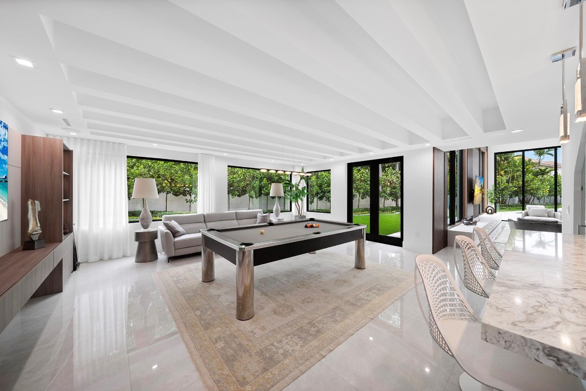 Royal Palm Yacht & Countr - Residential