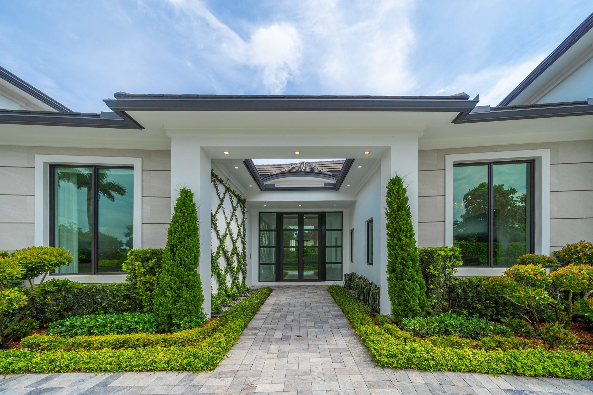 Royal Palm Yacht & Countr - Residential