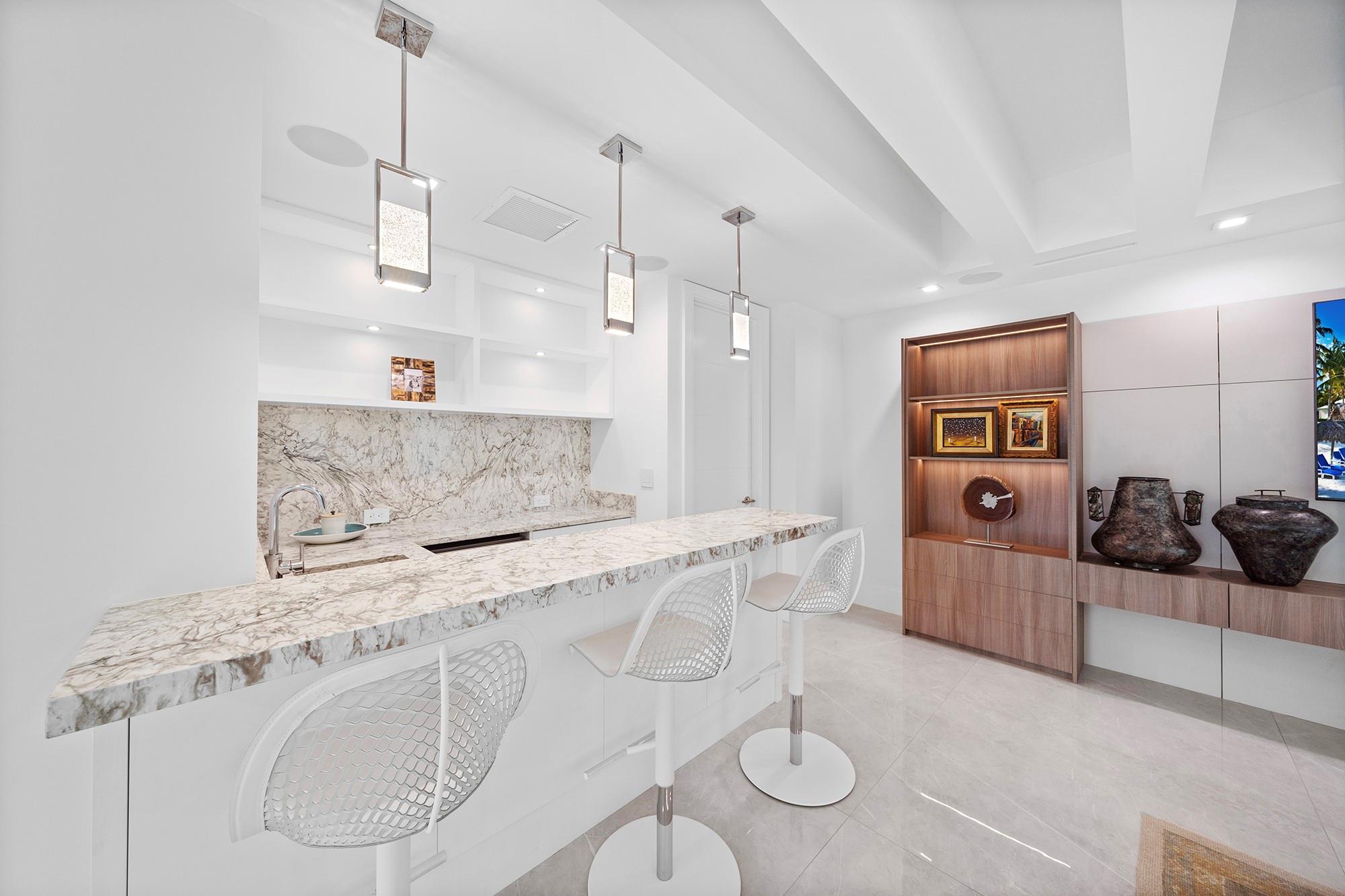 Royal Palm Yacht & Countr - Residential