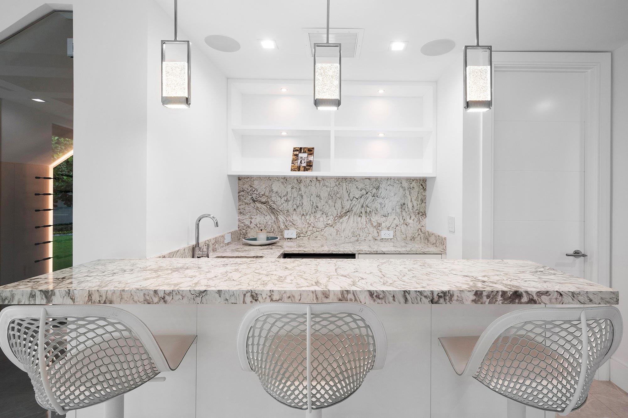 Royal Palm Yacht & Countr - Residential