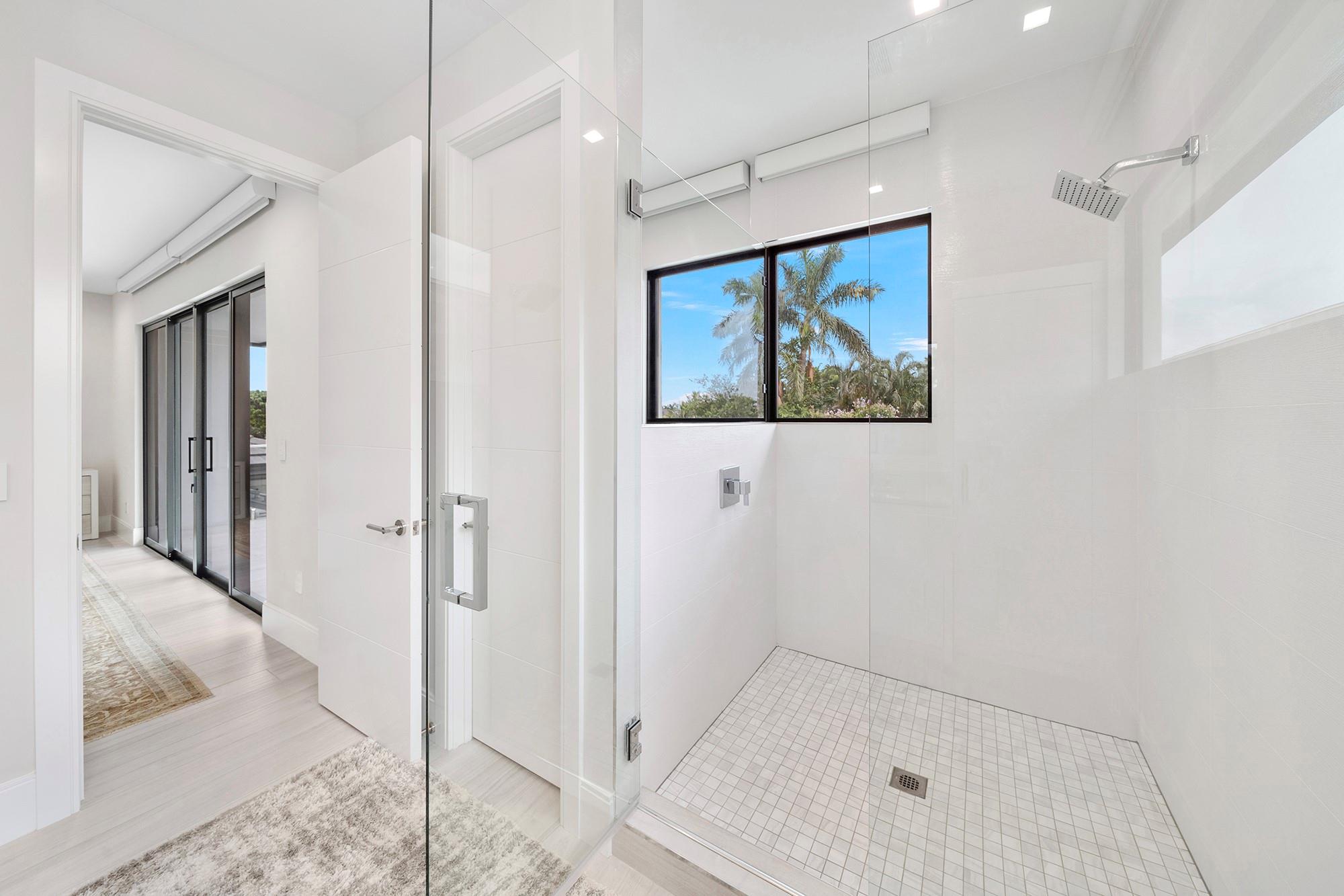 Royal Palm Yacht & Countr - Residential