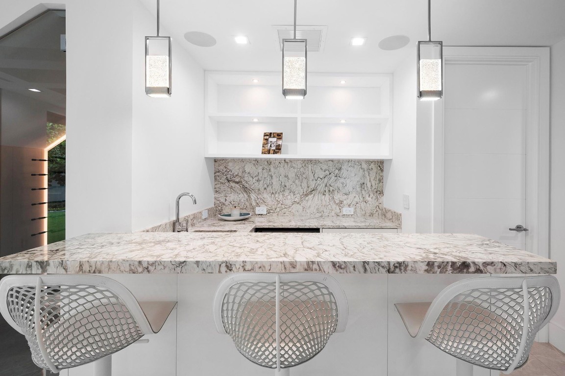 Royal Palm Yacht & Countr - Residential