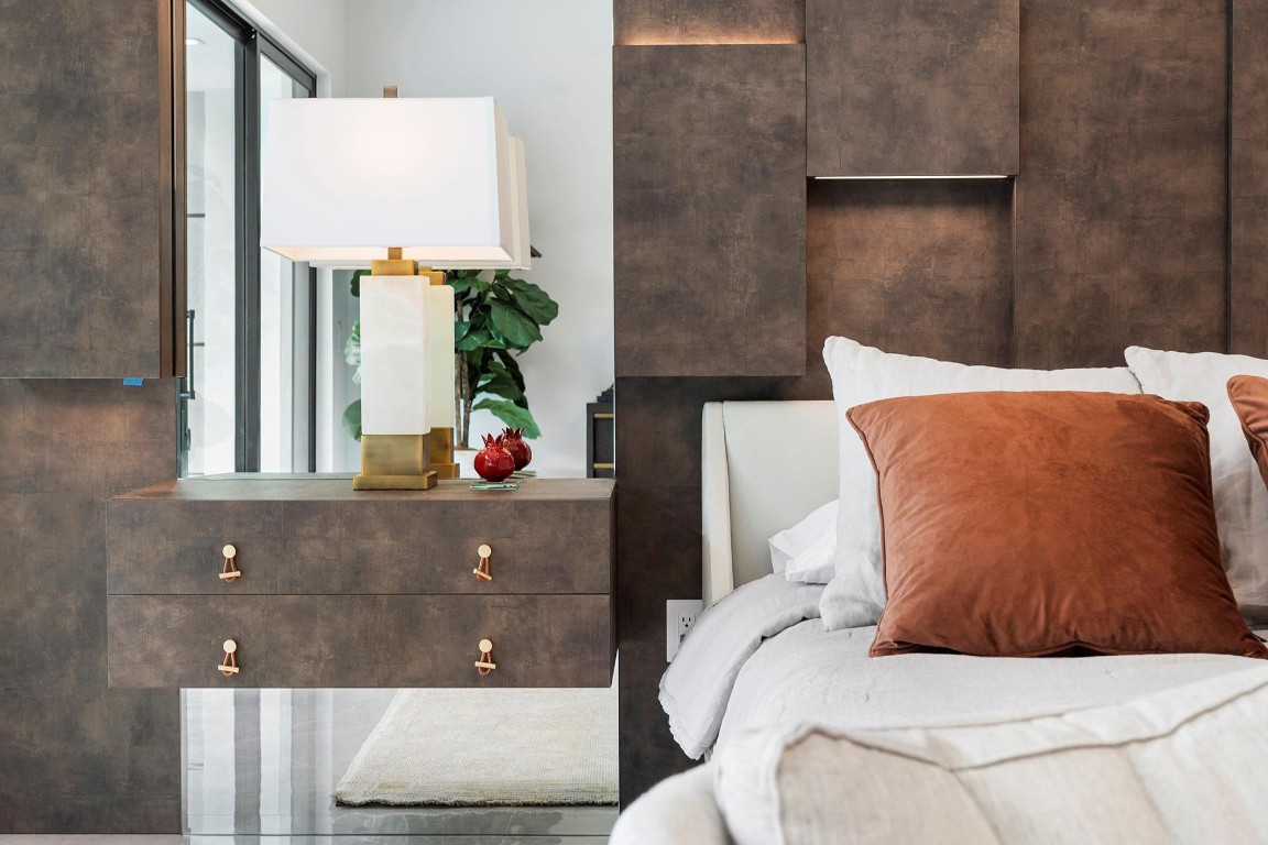 Royal Palm Yacht & Countr - Residential