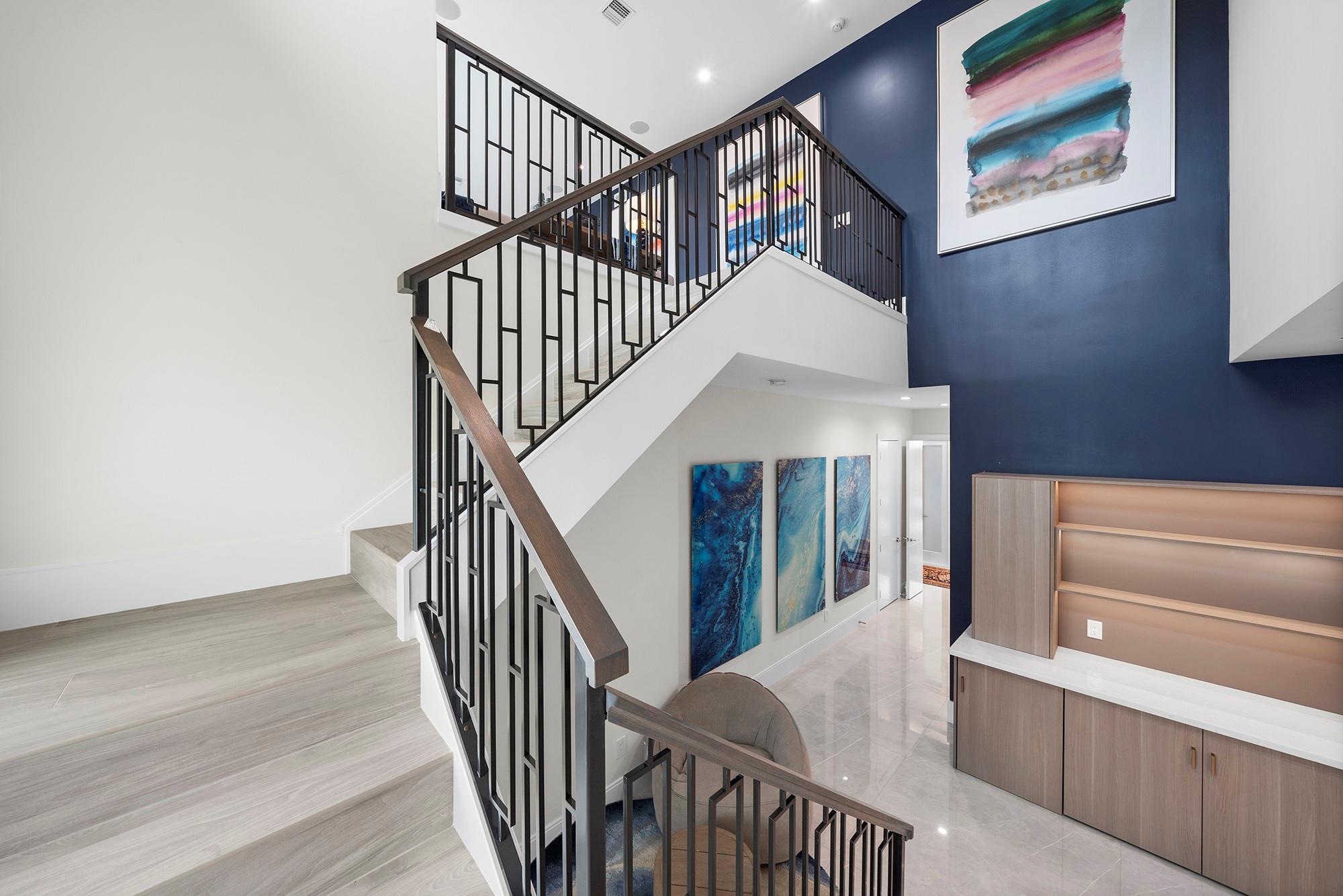 Royal Palm Yacht & Countr - Residential