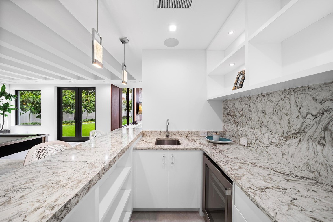 Royal Palm Yacht & Countr - Residential