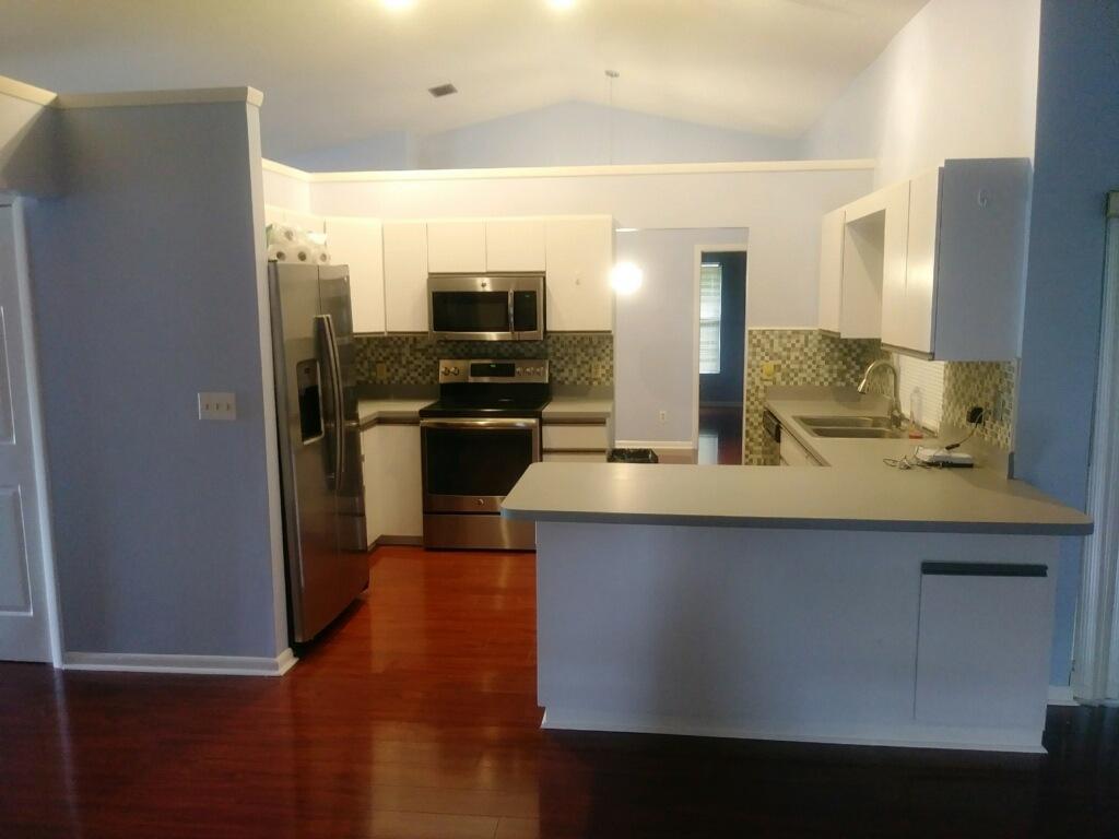 SUGAR POND MANOR OF WELLINGTON - Residential