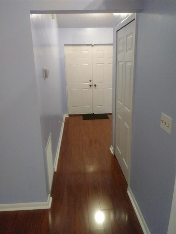 SUGAR POND MANOR OF WELLINGTON - Residential