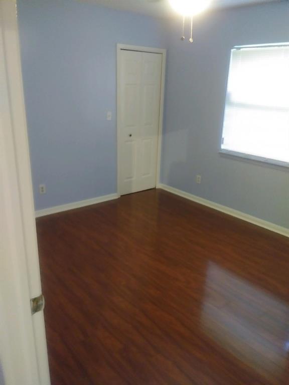 SUGAR POND MANOR OF WELLINGTON - Residential