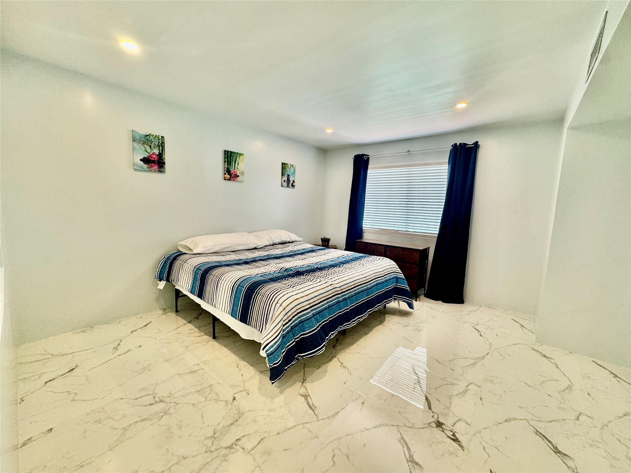 FOUNTAINS OF PALM BEACH - Residential