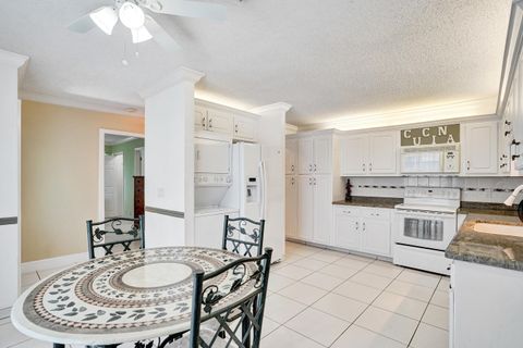 Tiny photo for 2331 Croton Lane #101-a, Delray Beach, FL 33445 (MLS # B26031105)