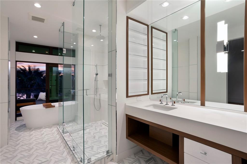 Lake Placid 35-23 B - Residential