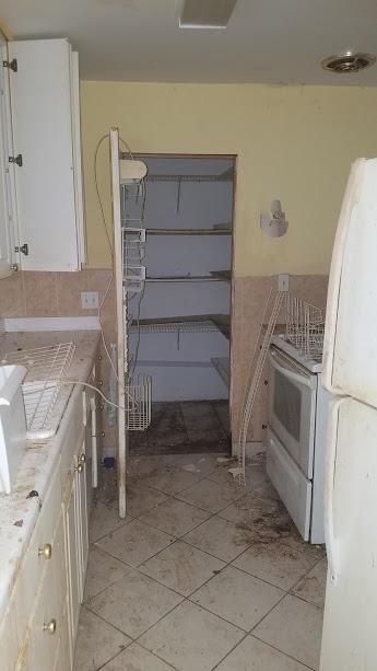 CAMELOT VILLAGE SEC 1 - Residential