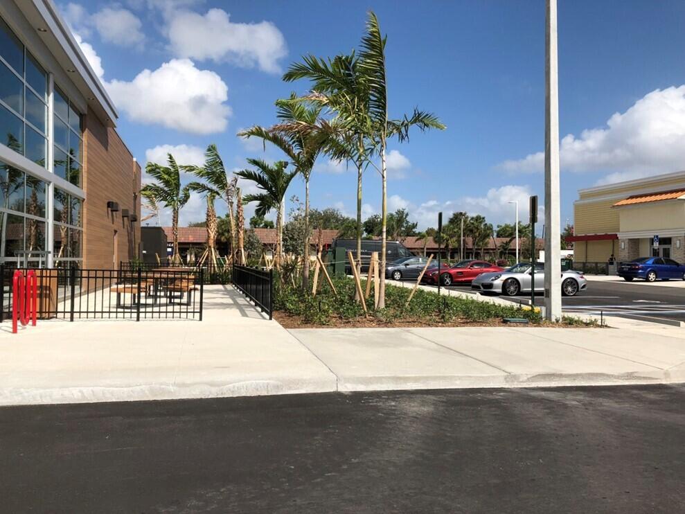 G & P PLAT - Commercial Sale