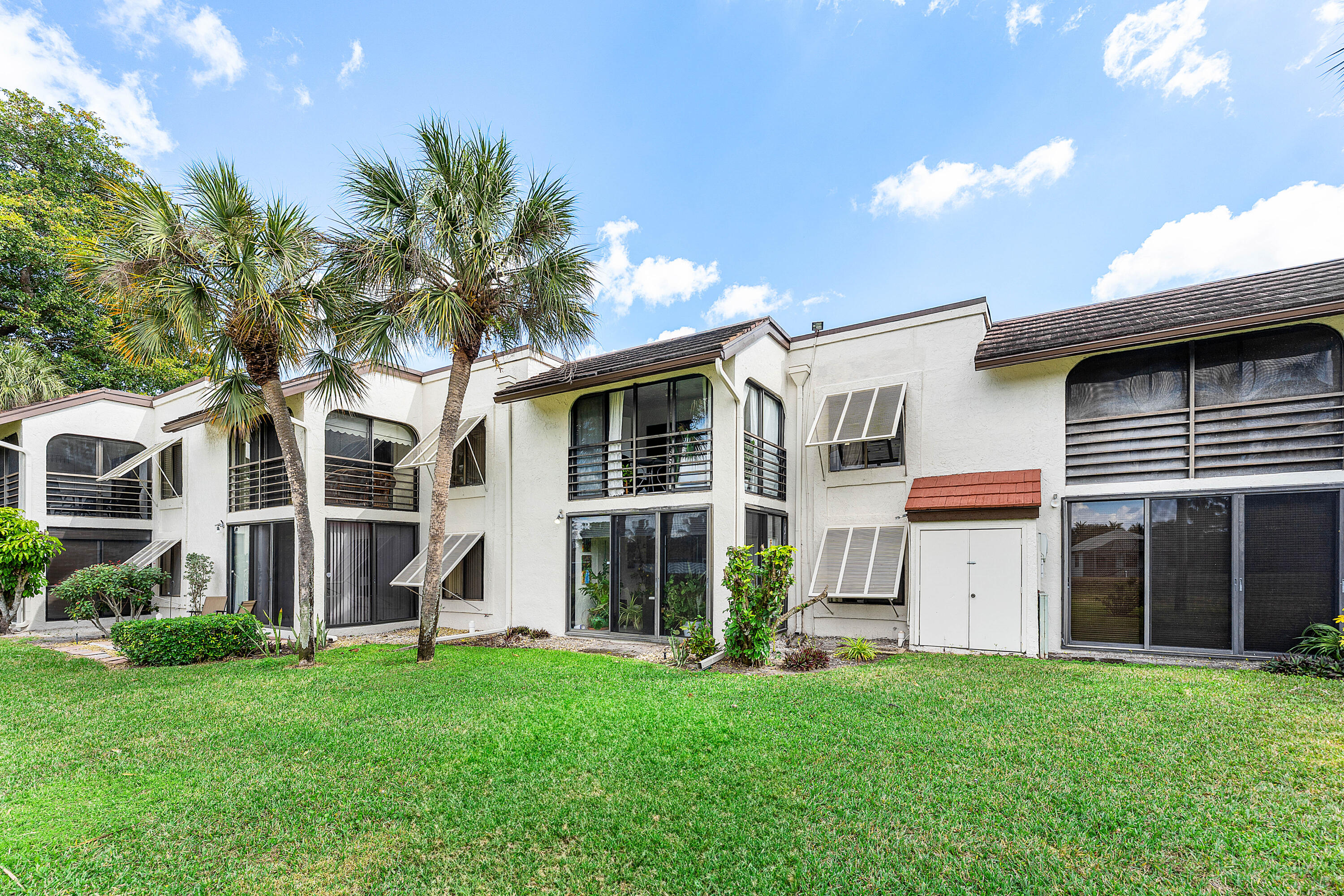 BANYAN SPRINGS - Residential