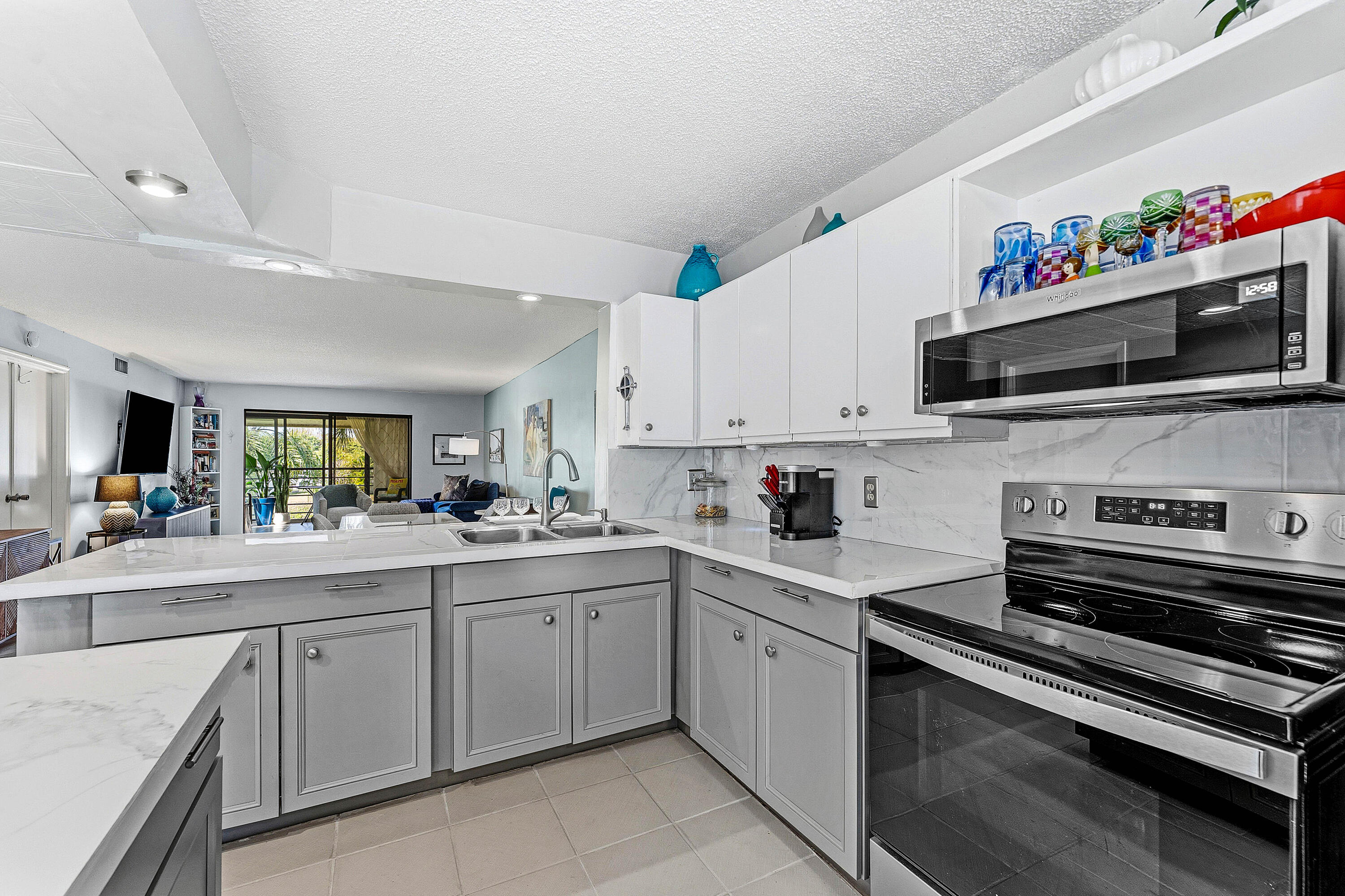 BANYAN SPRINGS - Residential