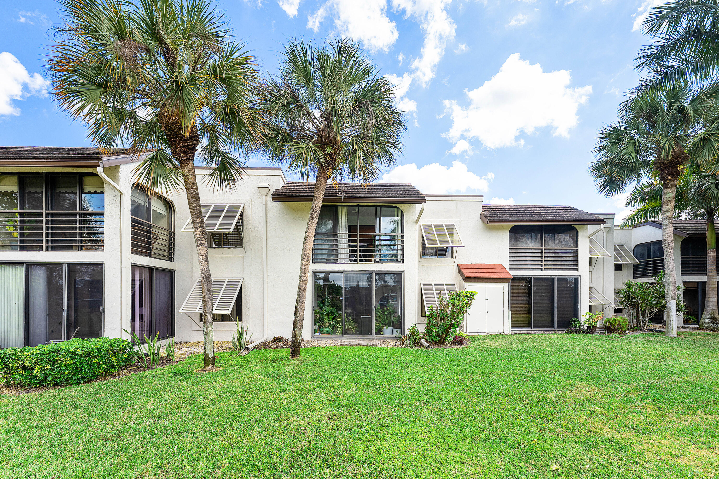 BANYAN SPRINGS - Residential