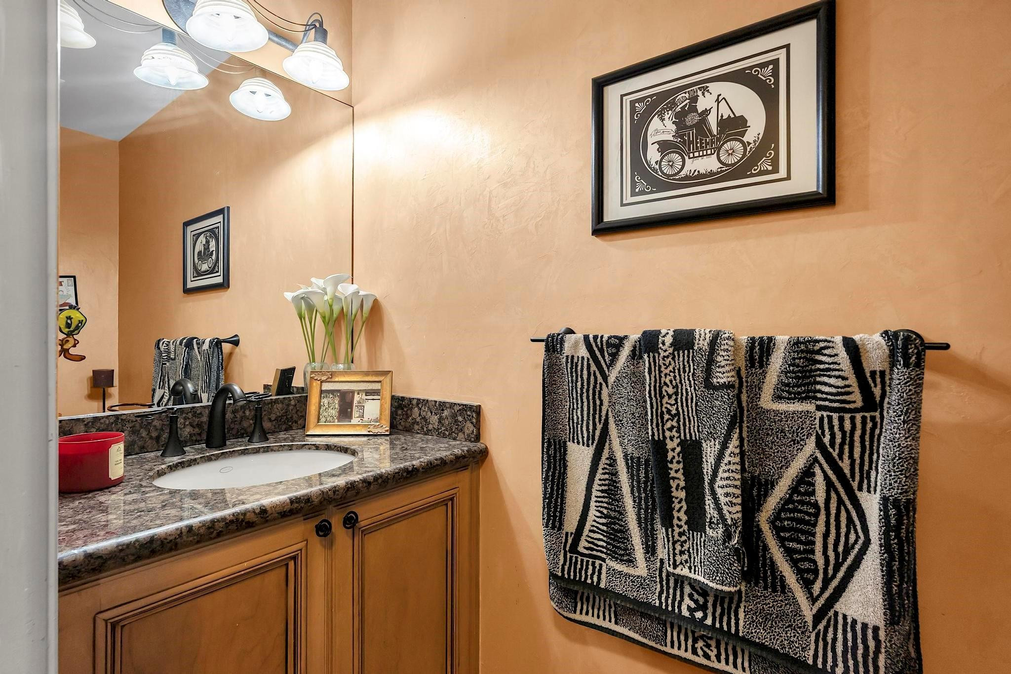 West Glen 128-3 B - Residential