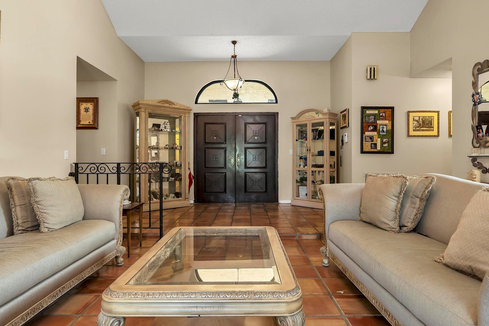 West Glen 128-3 B - Residential