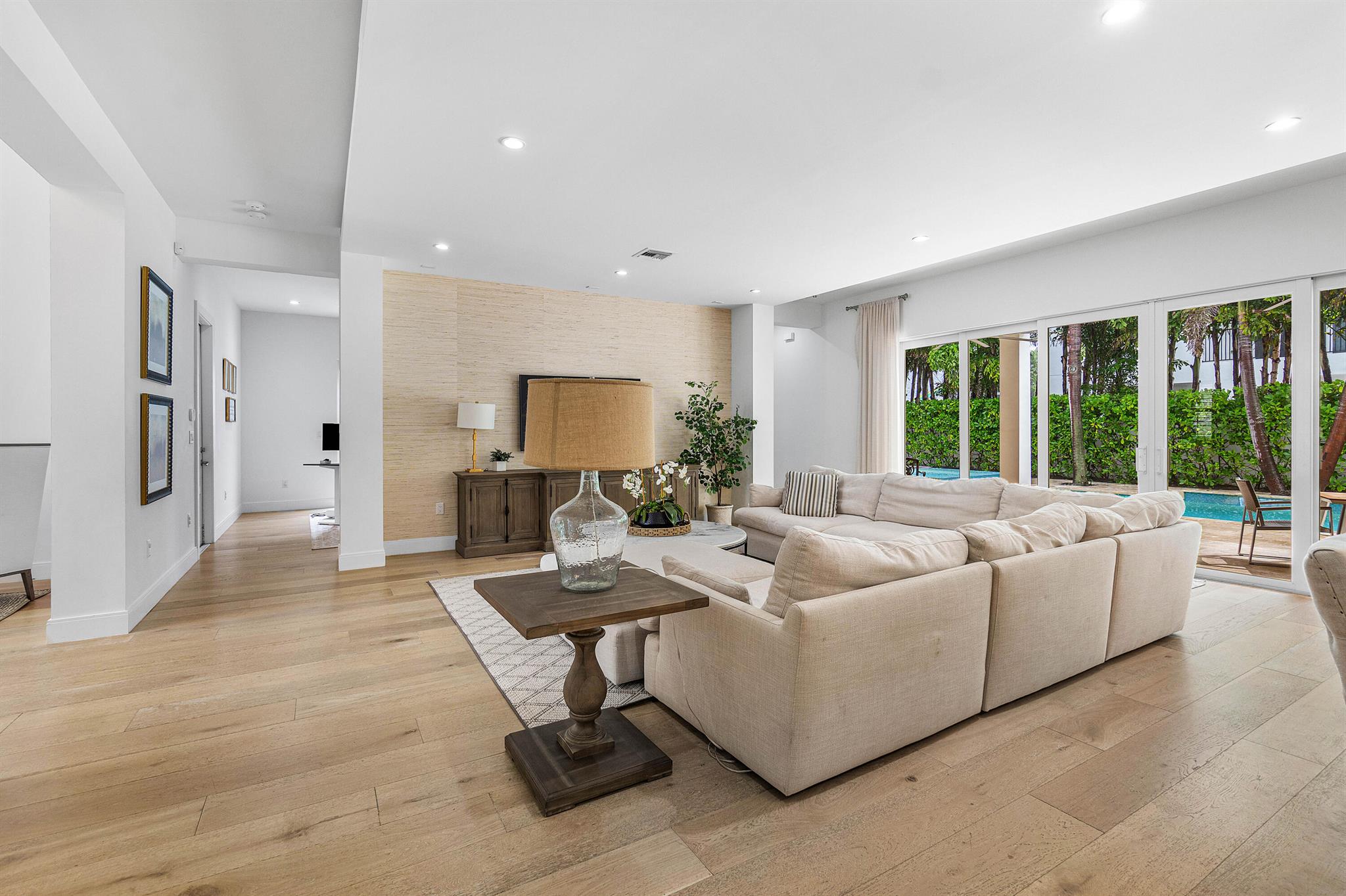 BOCA VILLAS SEC C - Residential